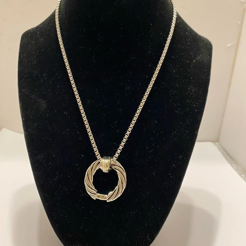 NECKLACE - Picture 3 of 7